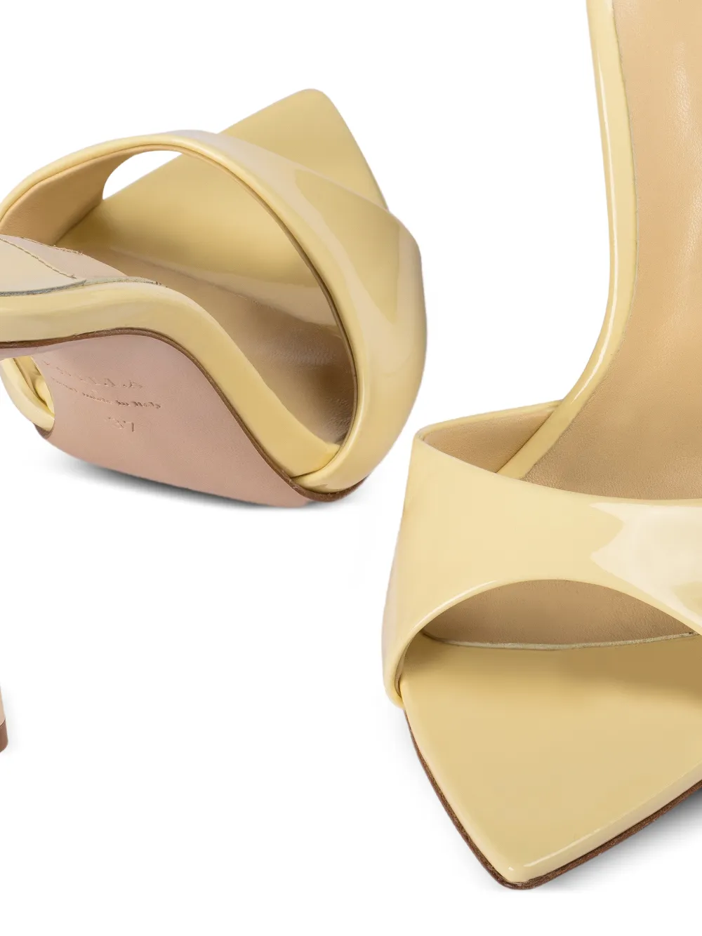 Le Silla Bella sandalen met hak Geel