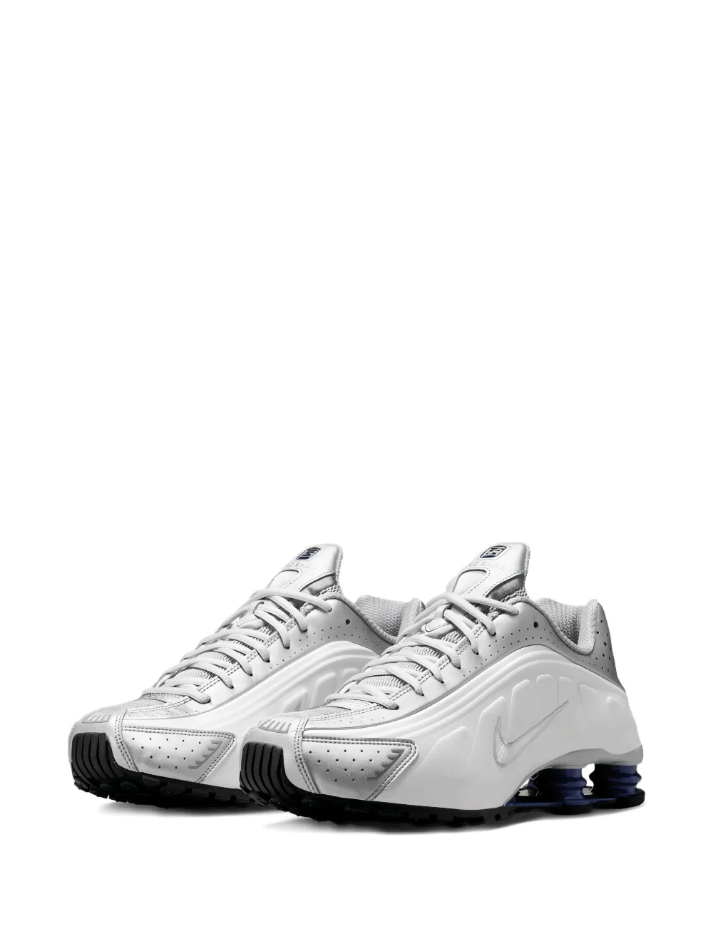 Nike Shox R4 Low-top Trainers In Silver