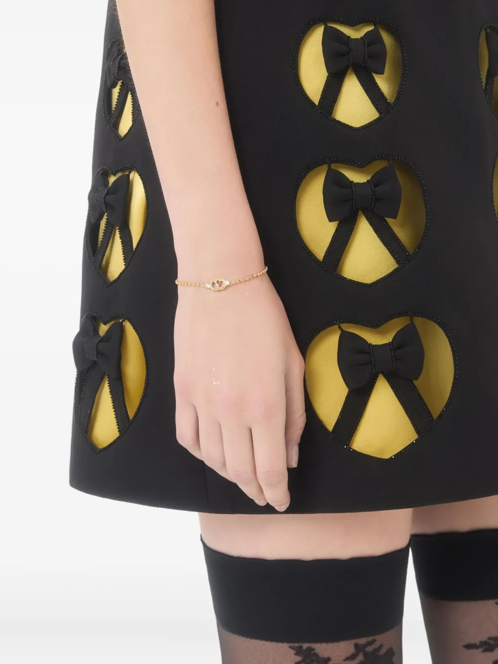 Valentino Crystal-embellished Ovalette Bracelet In Gold