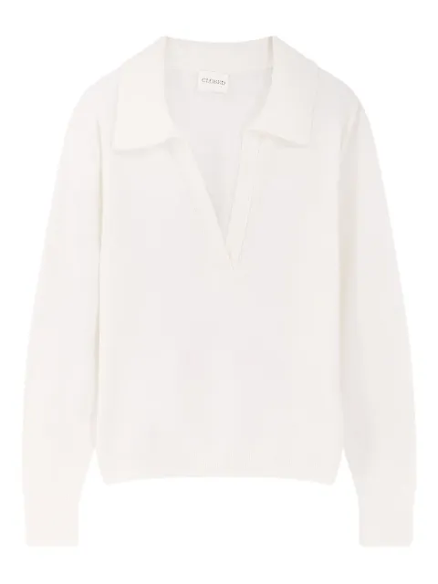 Closed long-sleeve ribbed sweater