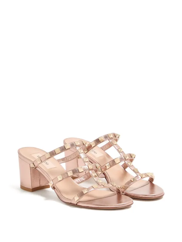 37 ヴァレンチノ ロックスタッズ パンプス ストラップ サンダル ピンク　24 Valentino Garavani ロックスタッズ サンダル | ピンク | FARFETCH JP