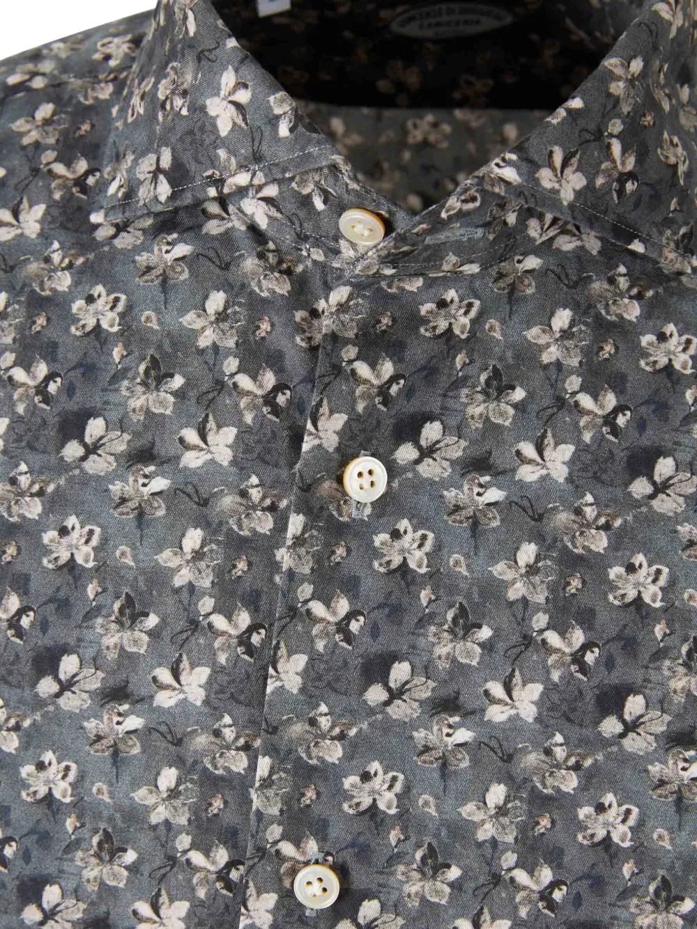 Floral Print Buttoned Shirt