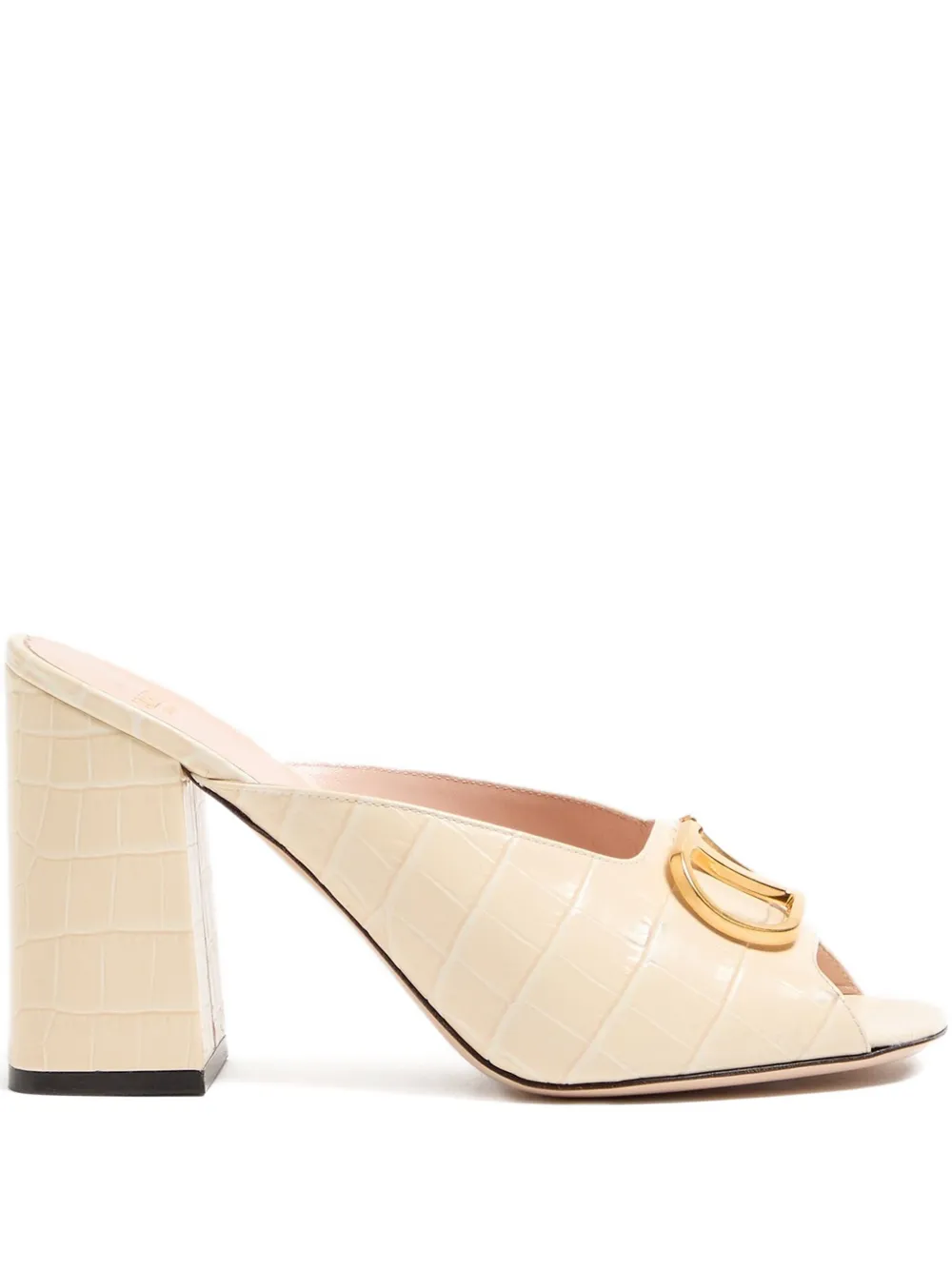 Valentino Garavani 95 mm sandalen met krokodillen-reliëf en V-logo Beige
