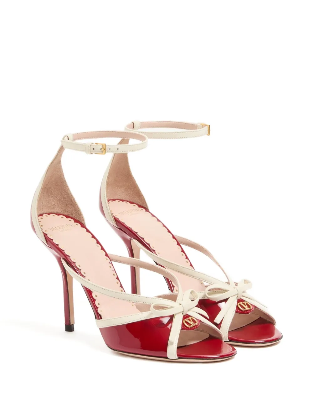 Valentino Garavani 100 mm VLogo Bow Bepointy sandalen Rood