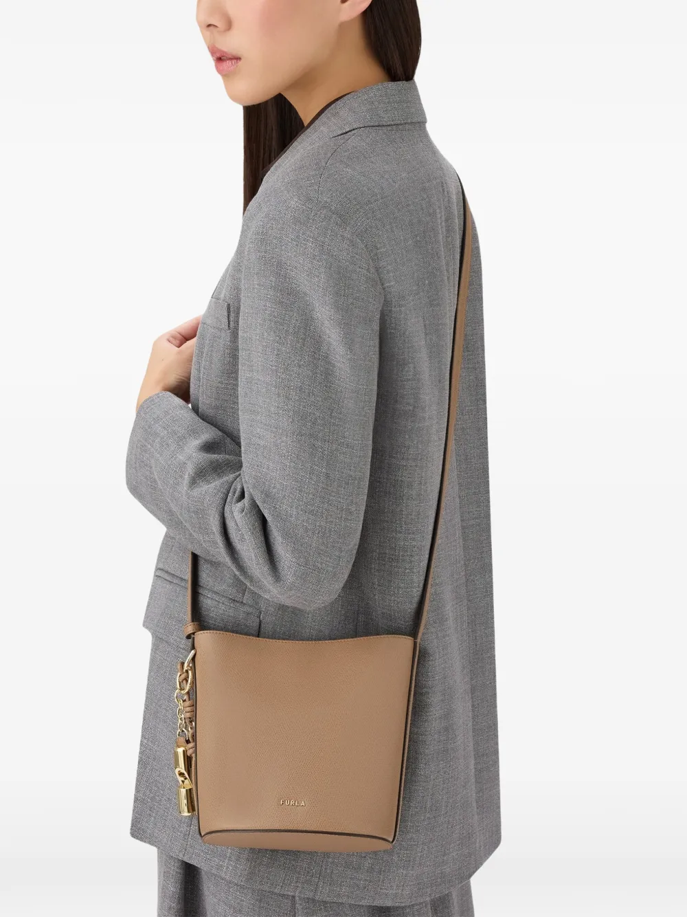 Furla sac seau Roxie à pendentif | Image 2