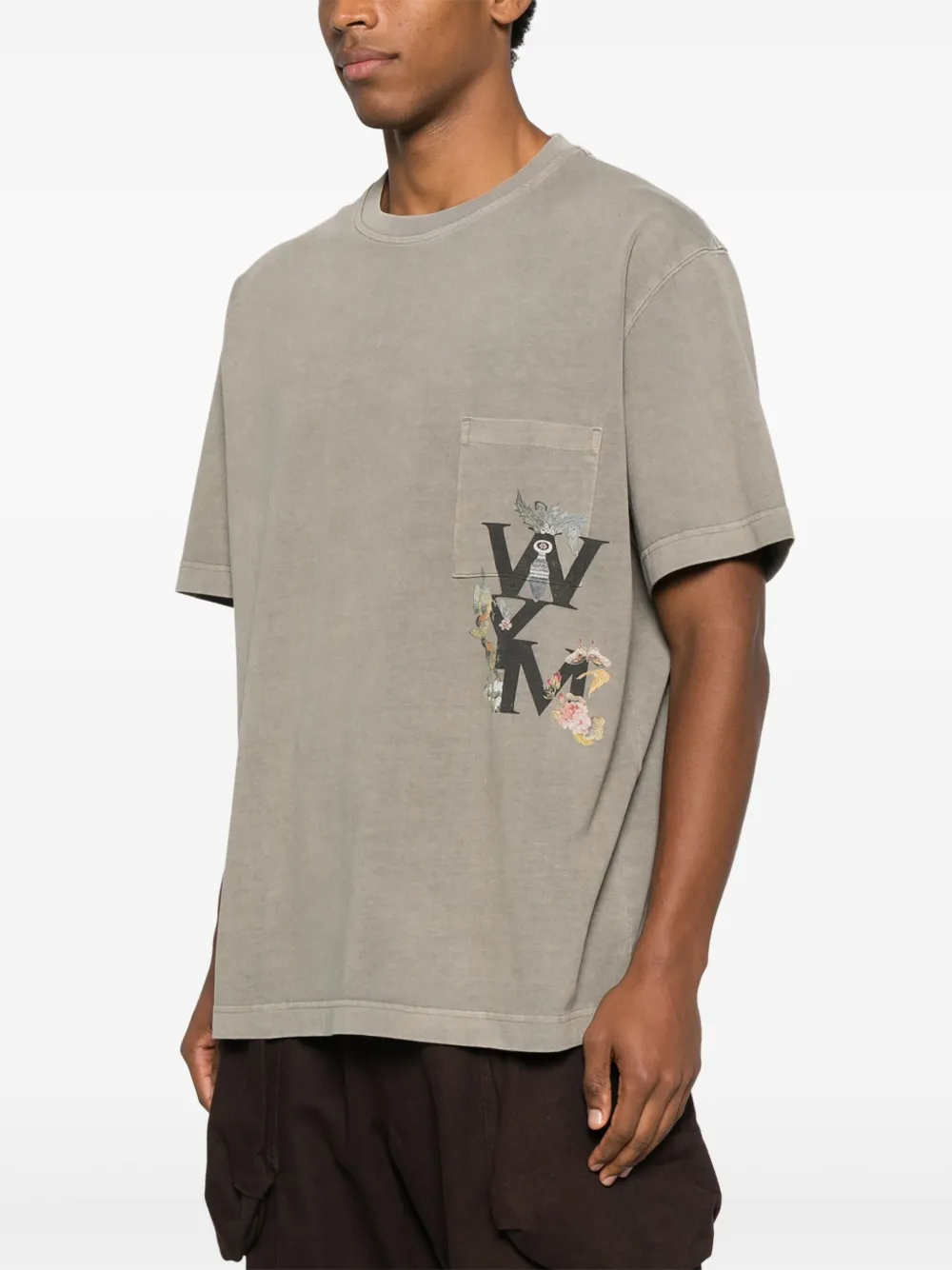 Wooyoungmi T-shirt met borstzak en bloemenprint Beige
