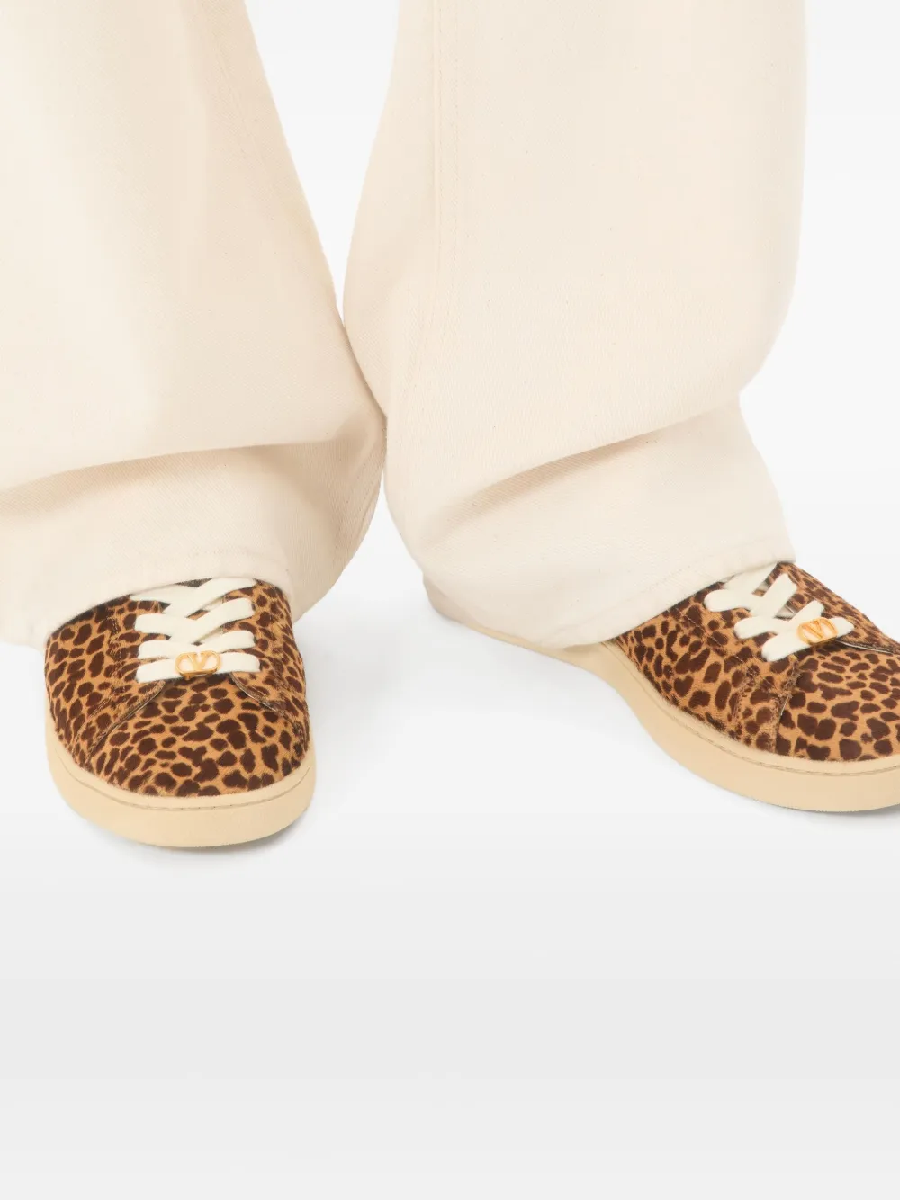 Valentino Garavani Royco sneakers met kalfshaar Bruin