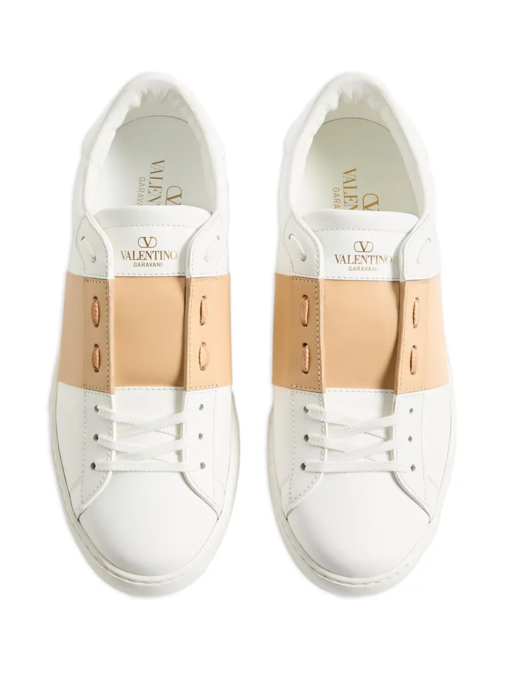 Valentino Garavani ロックスタッズ スニーカー | ホワイト | FARFETCH JP