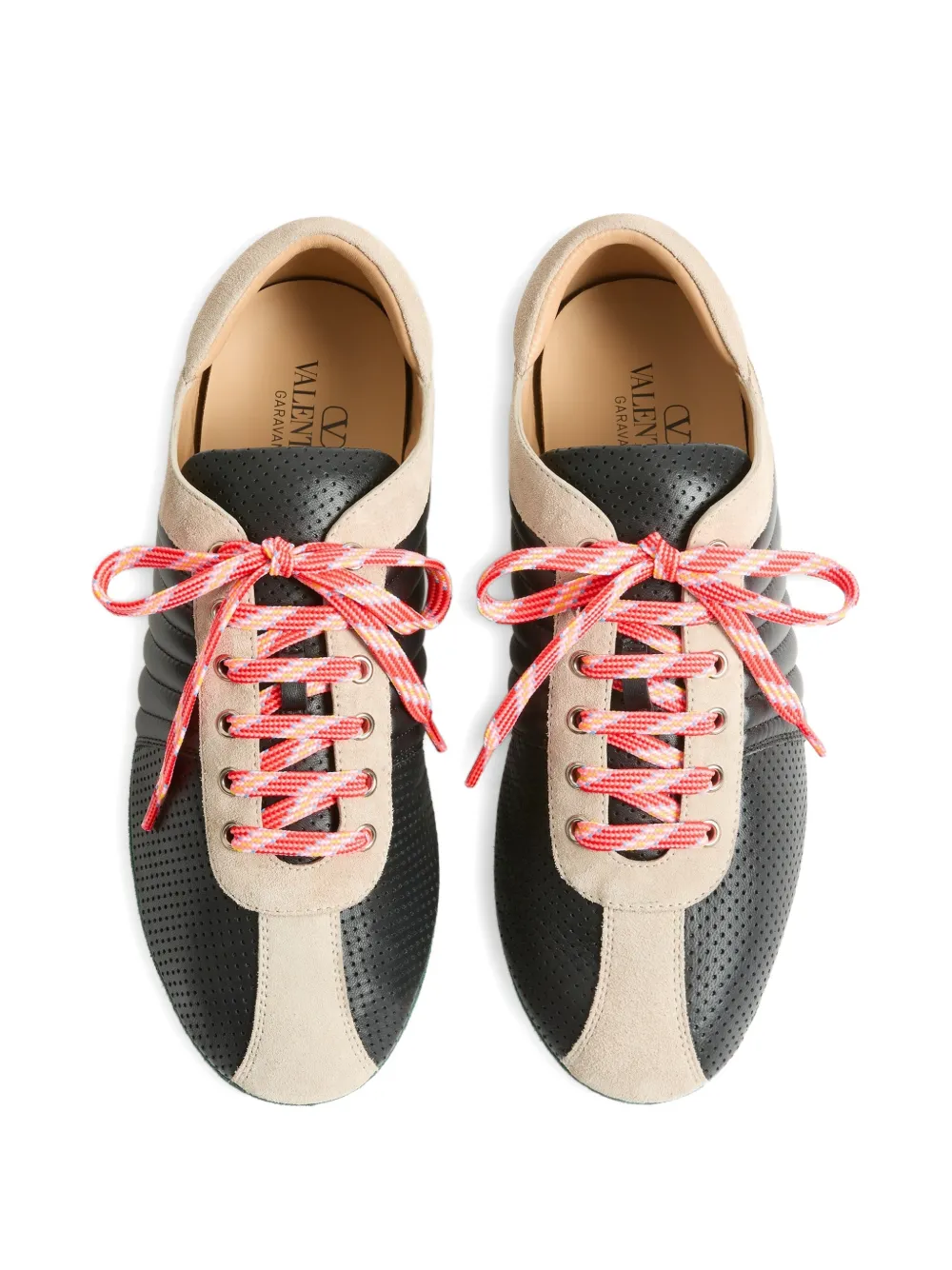 Valentino Garavani Strikie sneakers van geperforeerd nappa en suède Zwart