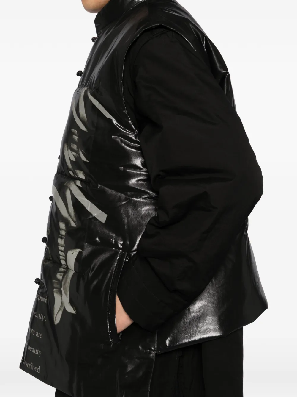 Yohji Yamamoto Mouwloos gewatteerd jack Zwart
