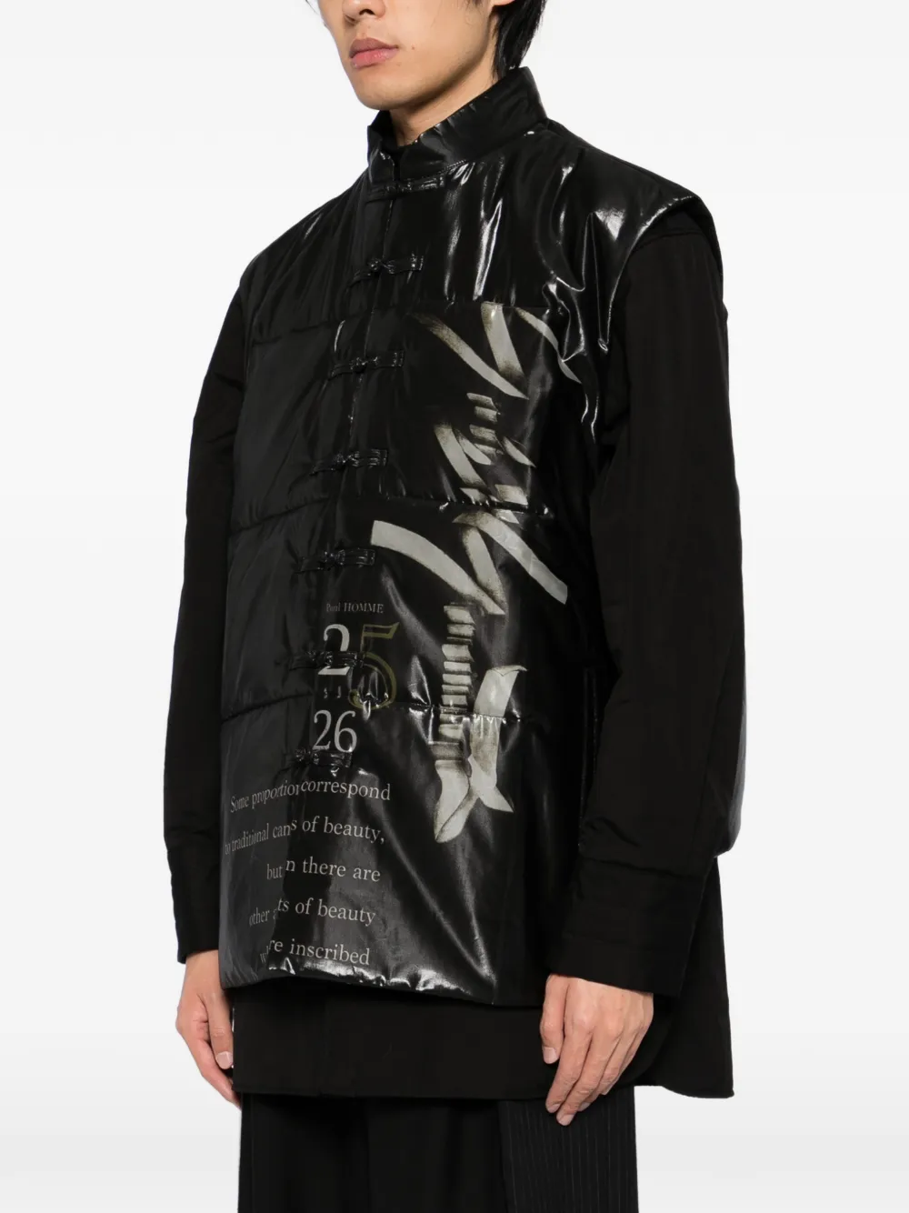 Yohji Yamamoto Mouwloos gewatteerd jack Zwart