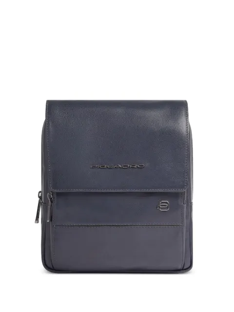 PIQUADRO axelväska med viklock