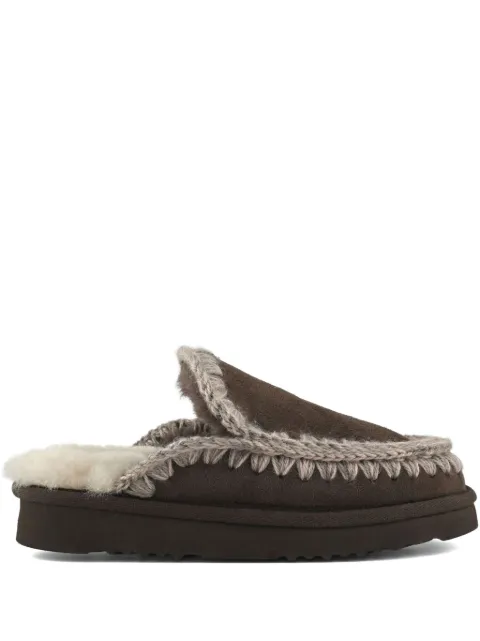 Mou Eskimo crochet mules