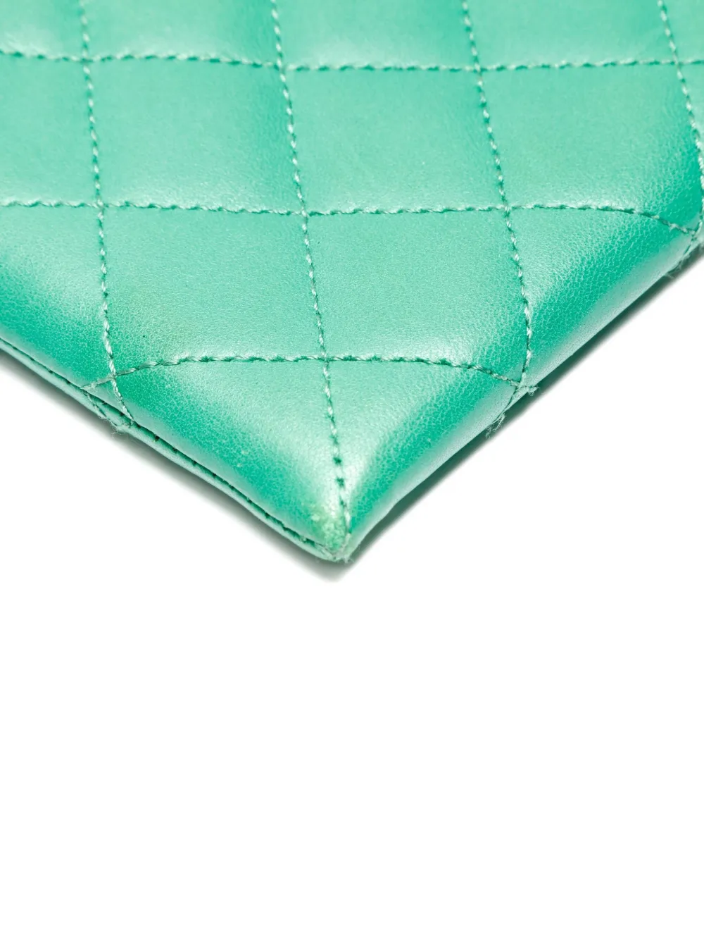 Pre-owned Chanel 2008-2009 Matelasse Logo-zip Wallet In Green