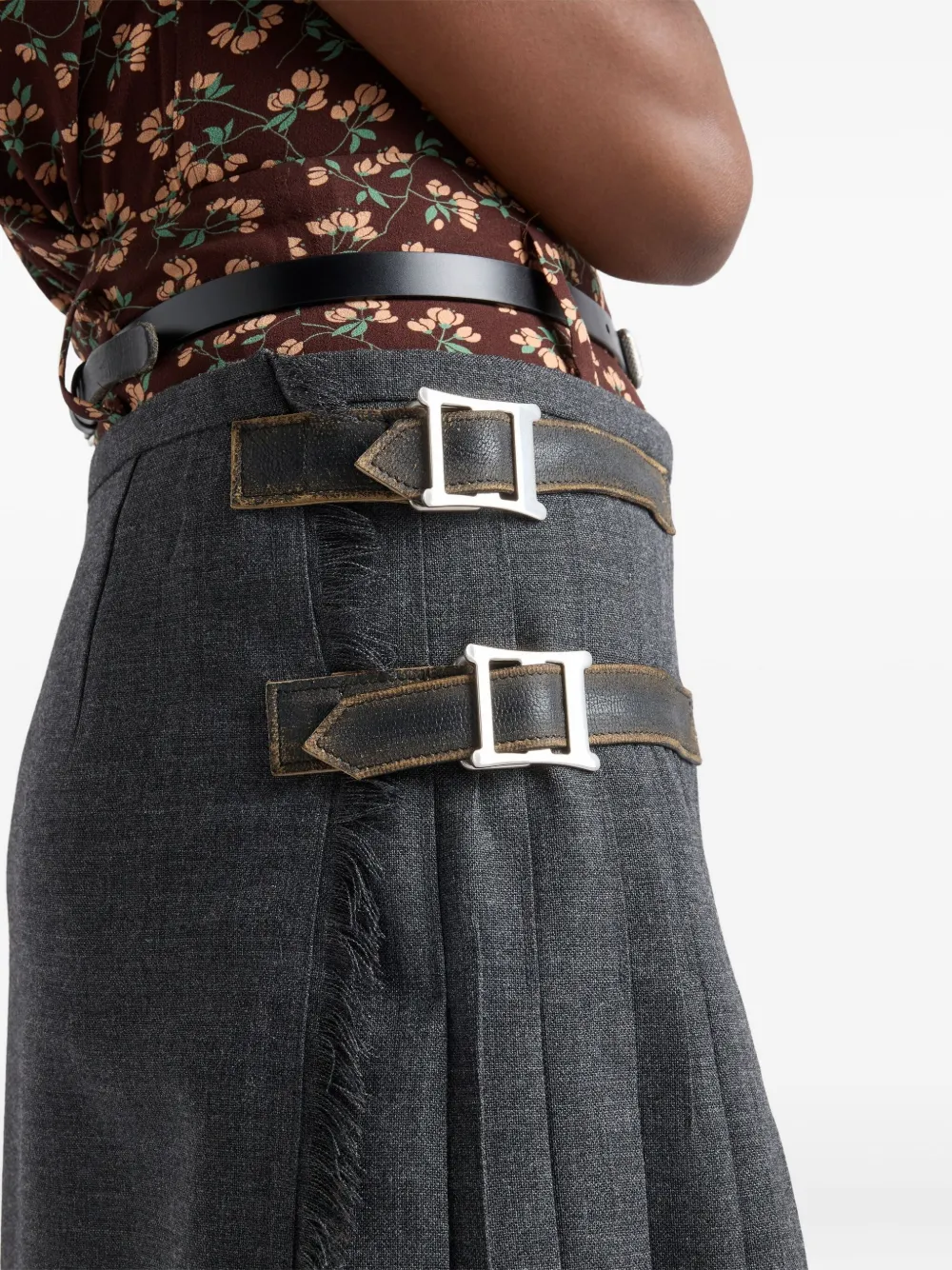 Prada Midi-plooirok met leren bandje Grijs