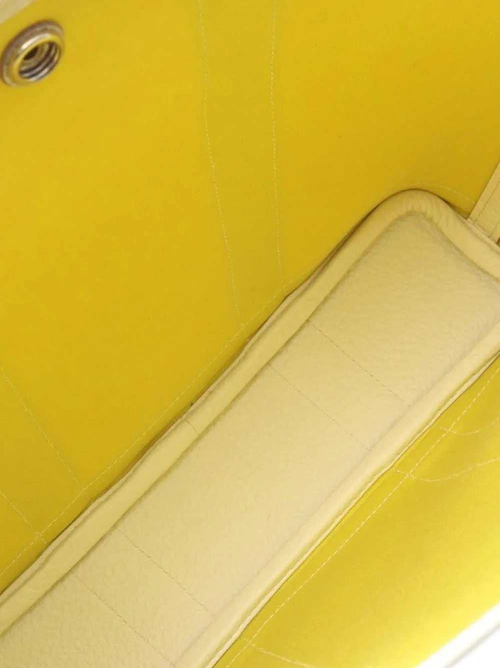 Pre-owned Hermes 2020 Toile And Negonda Garden File 28 Tote Bag In Yellow