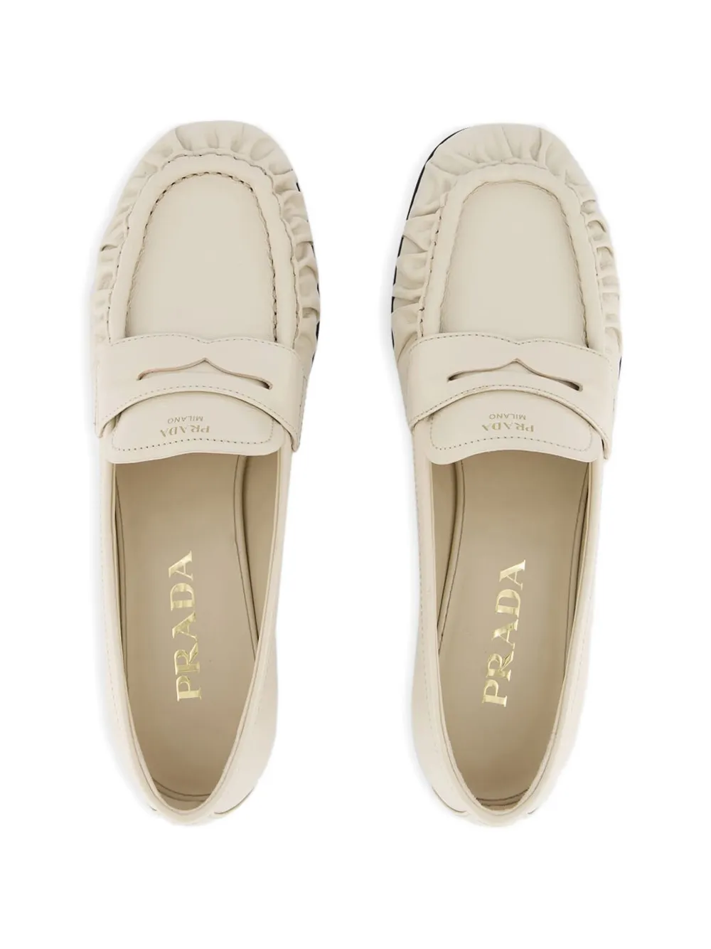 Prada Loafers met ruches Beige