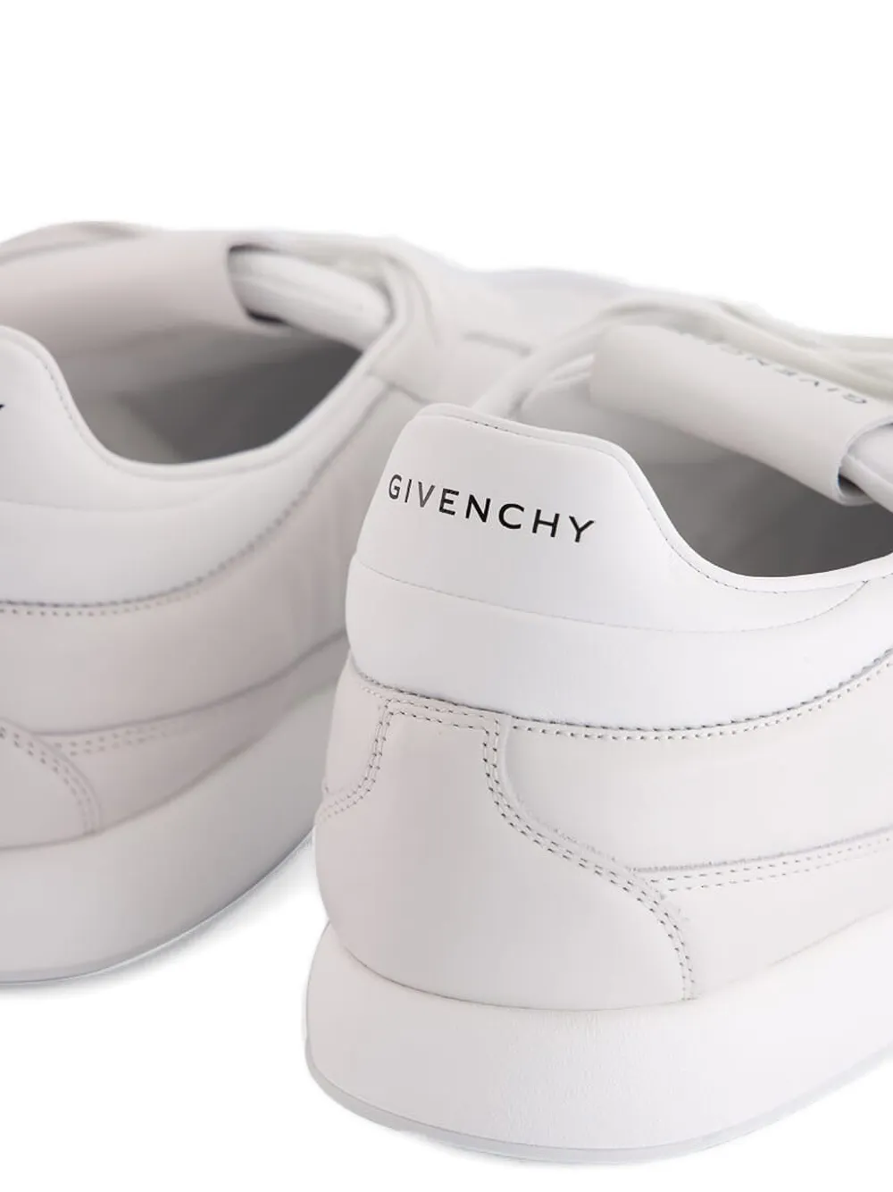 Givenchy leather sneakers Wit