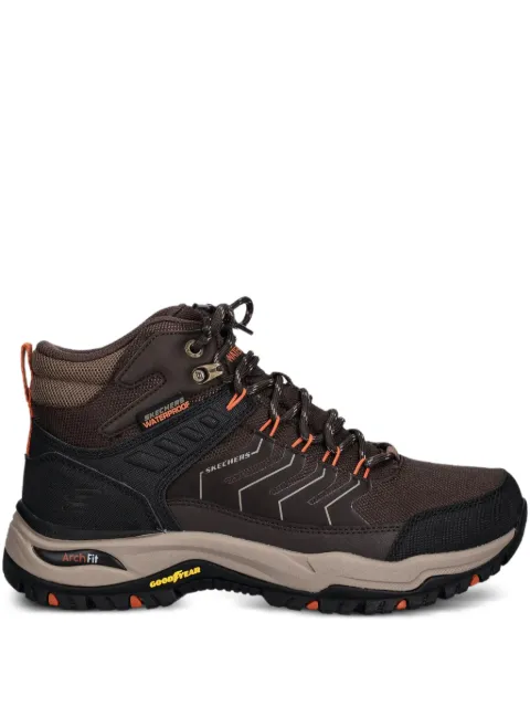 Skechers x Goodyear Raveno lace-up ski shoes