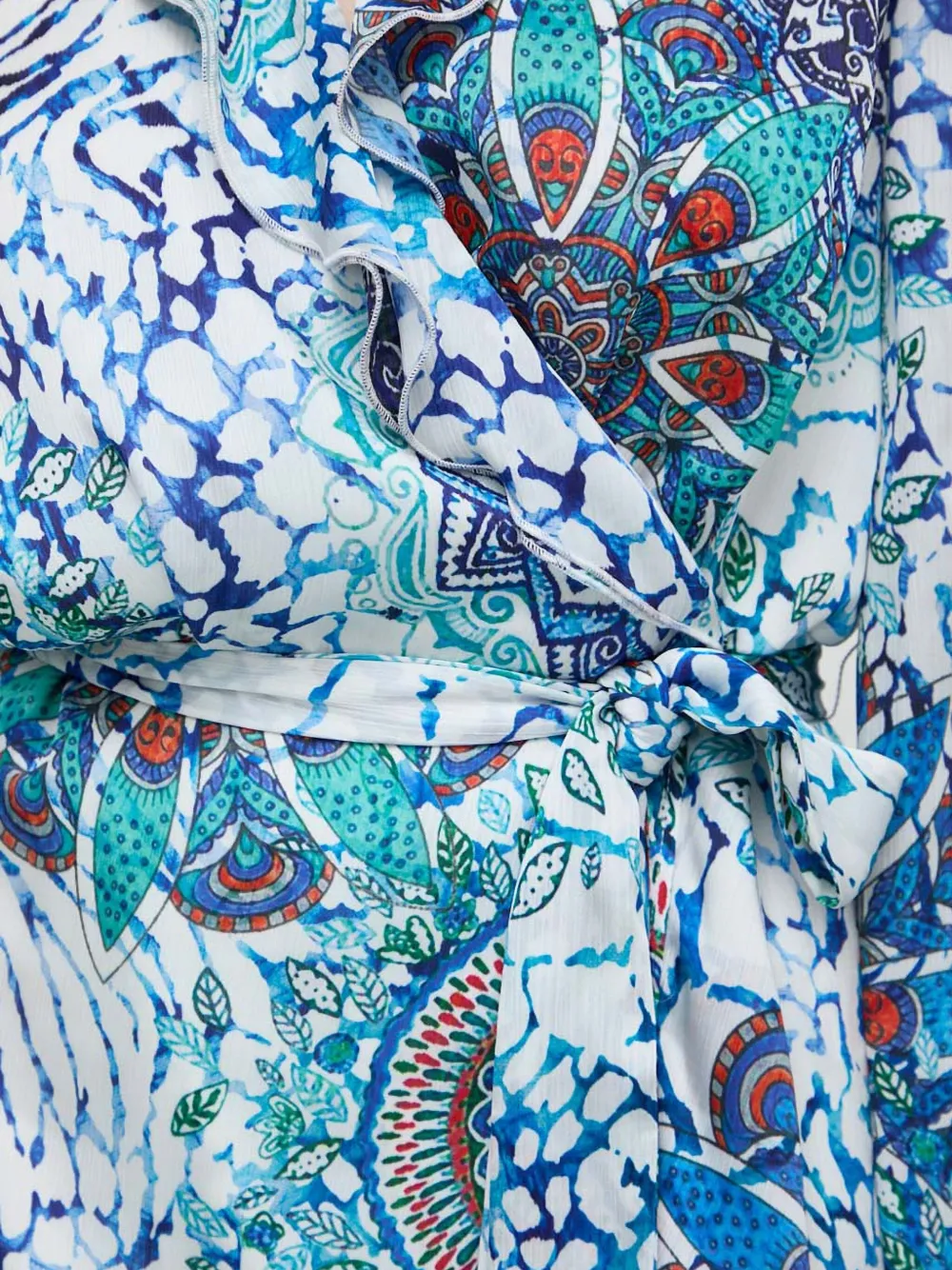 Guess Usa Long-sleeve Printed Midi Dress In White