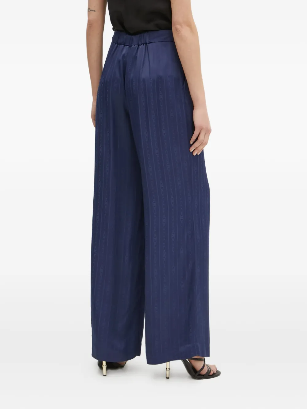 Guess Usa Button-fastening Pattern Trousers In Blue