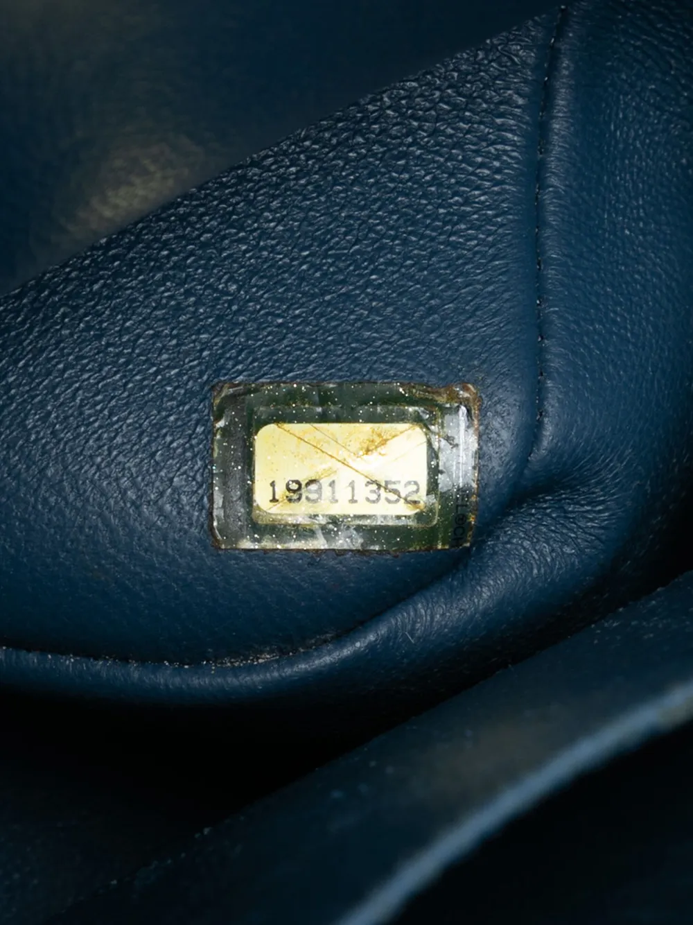 Pre-owned Chanel 2014 Jumbo Classic Caviar Double Flap Shoulder Bag In Blue