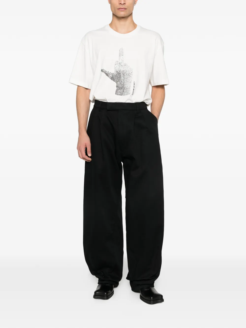 Ih Nom Uh Nit Diamond Glove Hotfix T-shirt - Wit