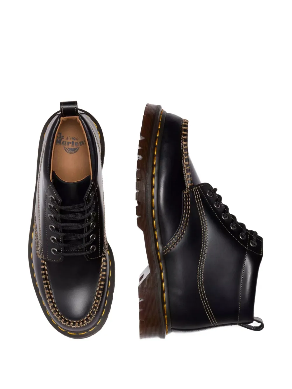 Dr. Martens Lowell Chukka enkellaarzen Zwart