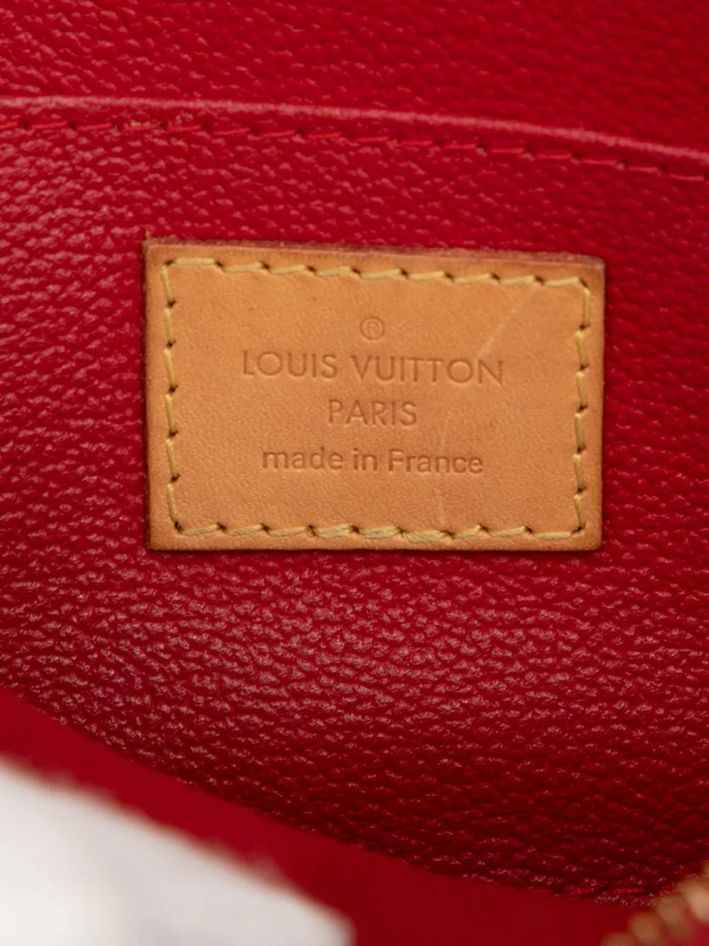 Pre-owned Louis Vuitton 2018 Monogram Vernis Cosmetic Pouch In Red