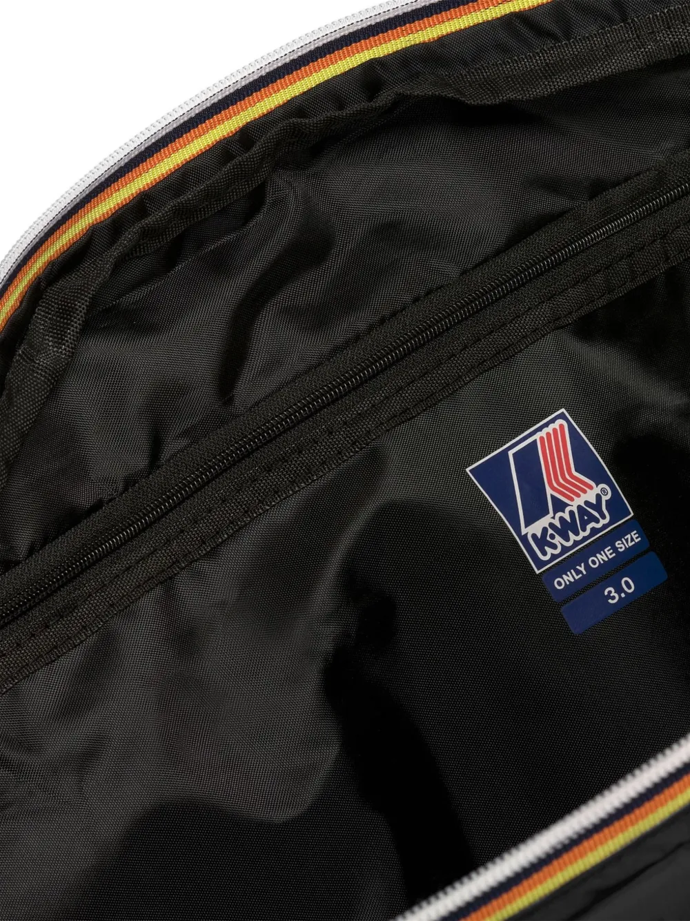 K-Way Marcel reistas met logodetail Zwart
