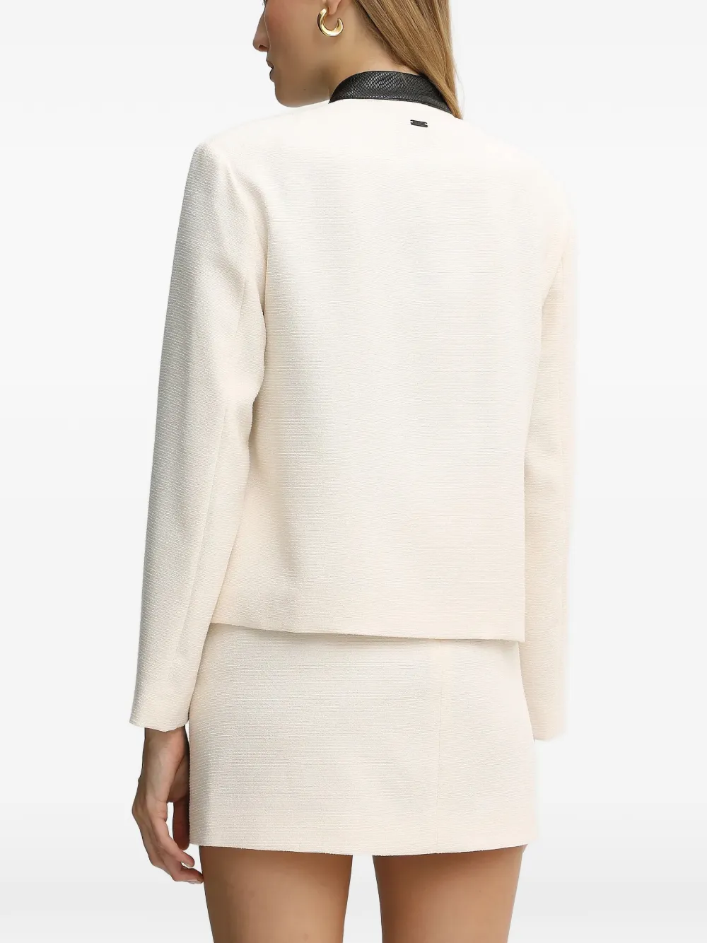  Armani Exchange Button Flap-pocket Fitted Jacket - White 