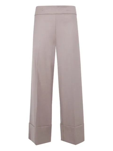 D.Exterior elasticated trousers