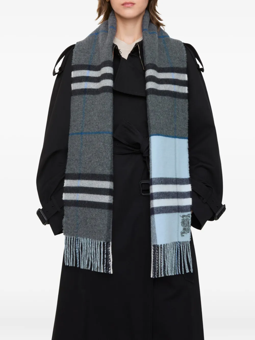 Burberry checked fringed scarf | Men | Image 2