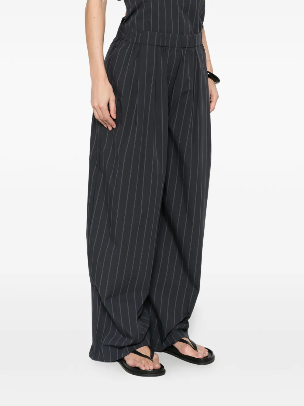 St. Agni Gestreepte plooibroek Blauw