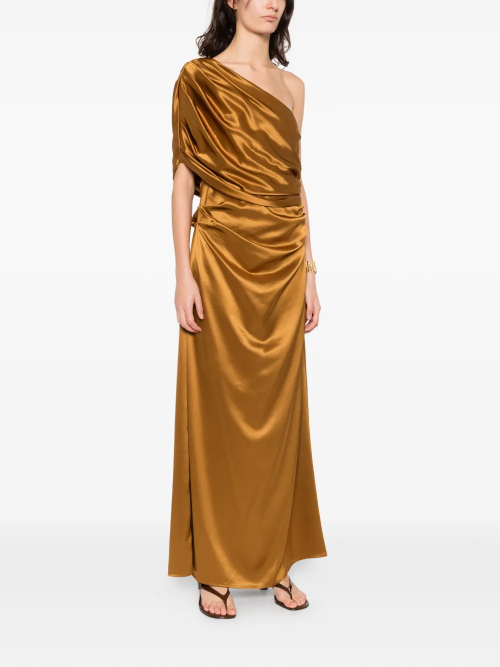 垂坠超长连衣裙