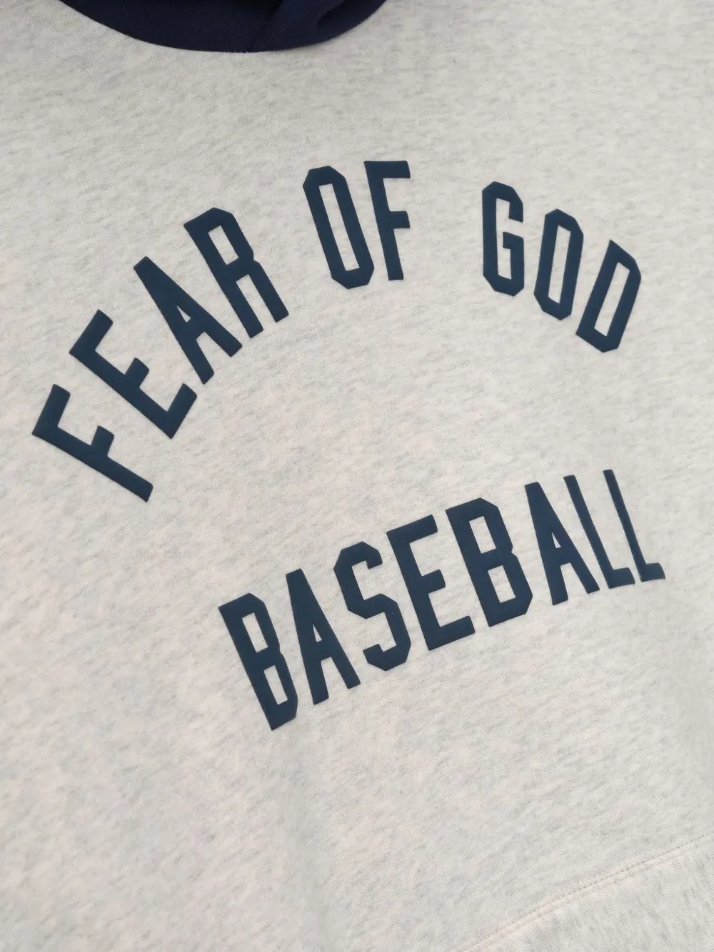 FEAR OF GOD ESSENTIALS x MLB hoodie met logo Grijs