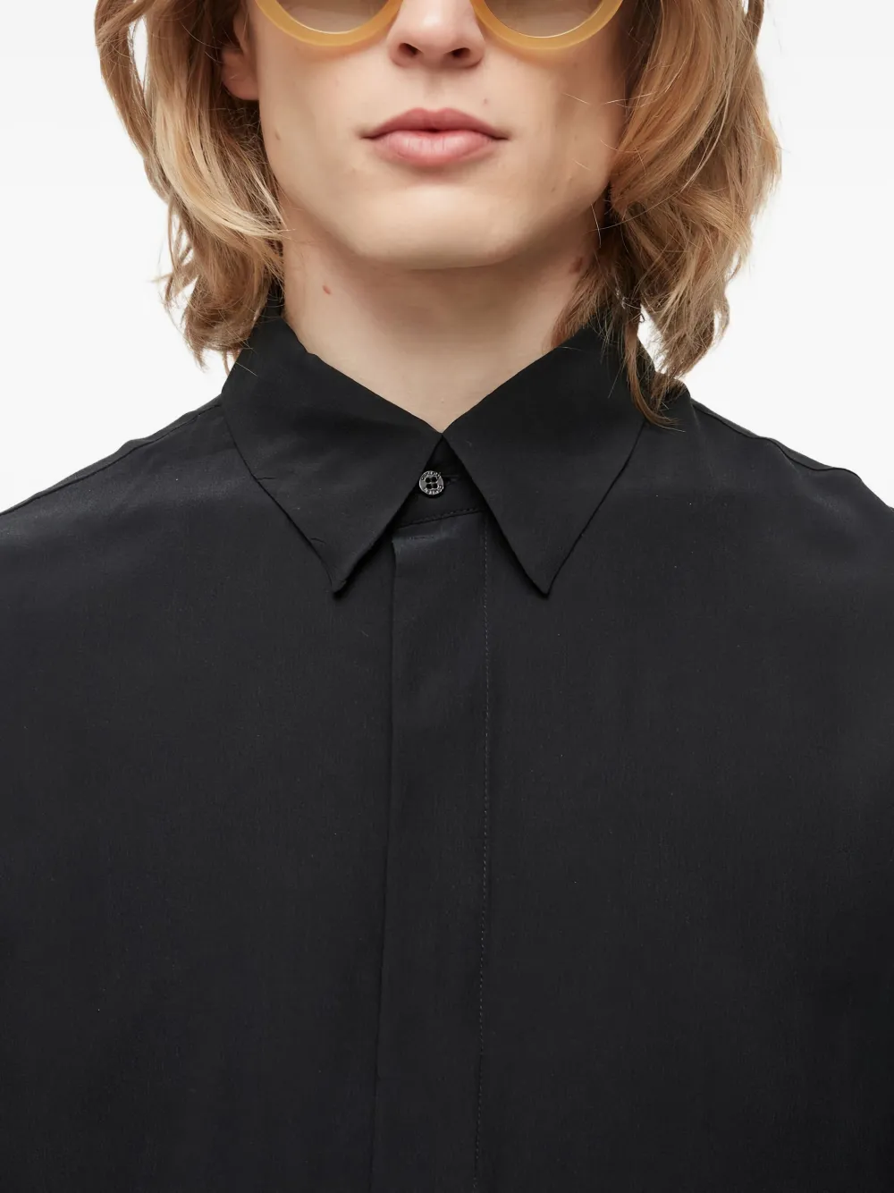 Osklen Zijden overhemd met geborduurde roos Zwart