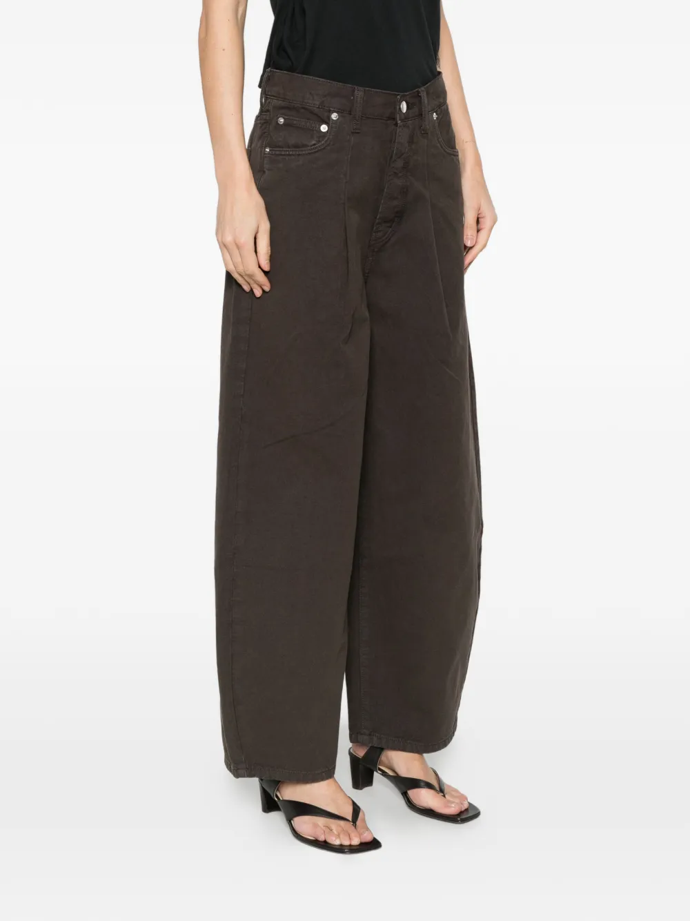 Barrel Mid-Rise Jeans