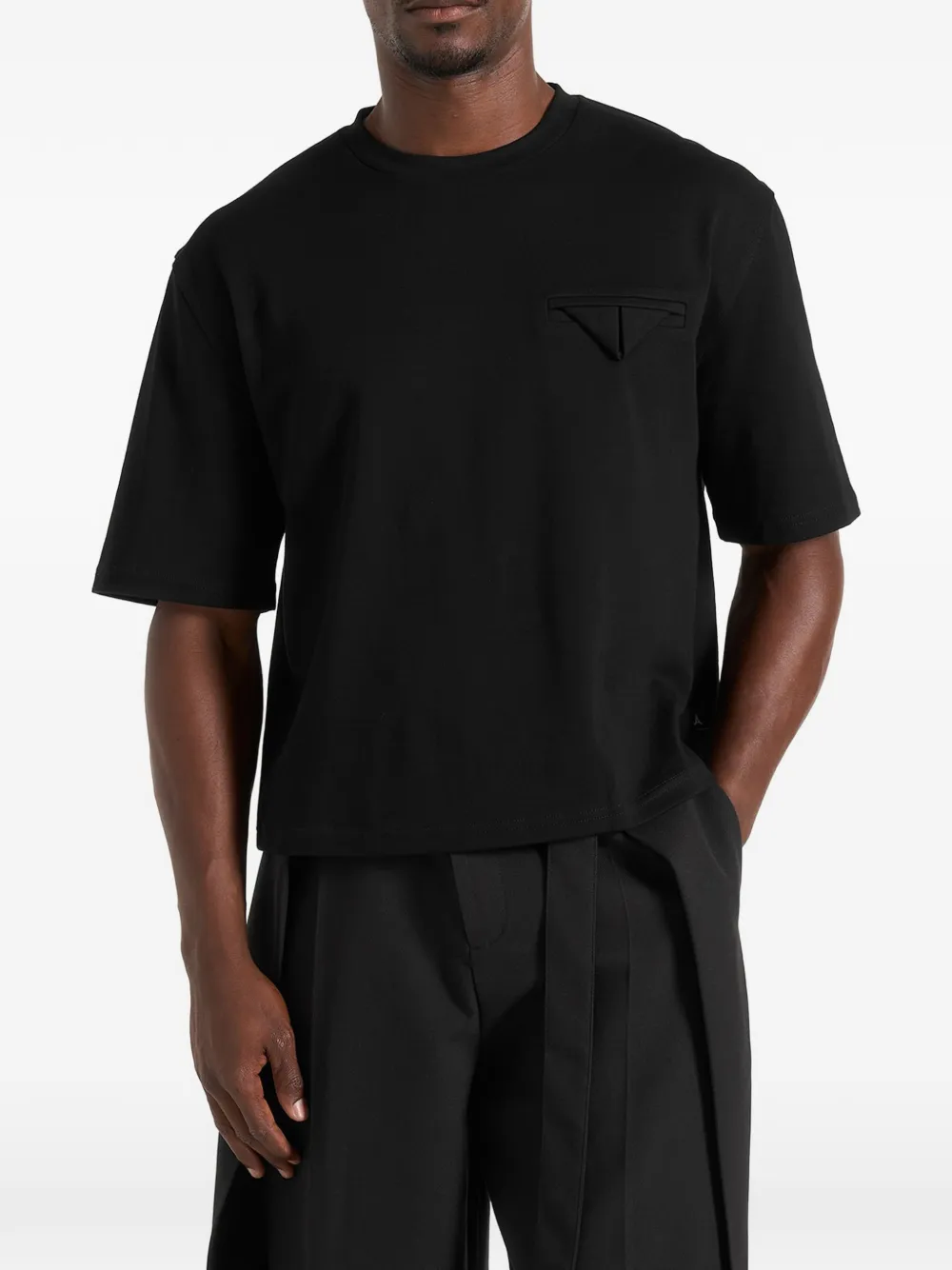 Manière De Voir Leon boxy cropped T-shirt Zwart