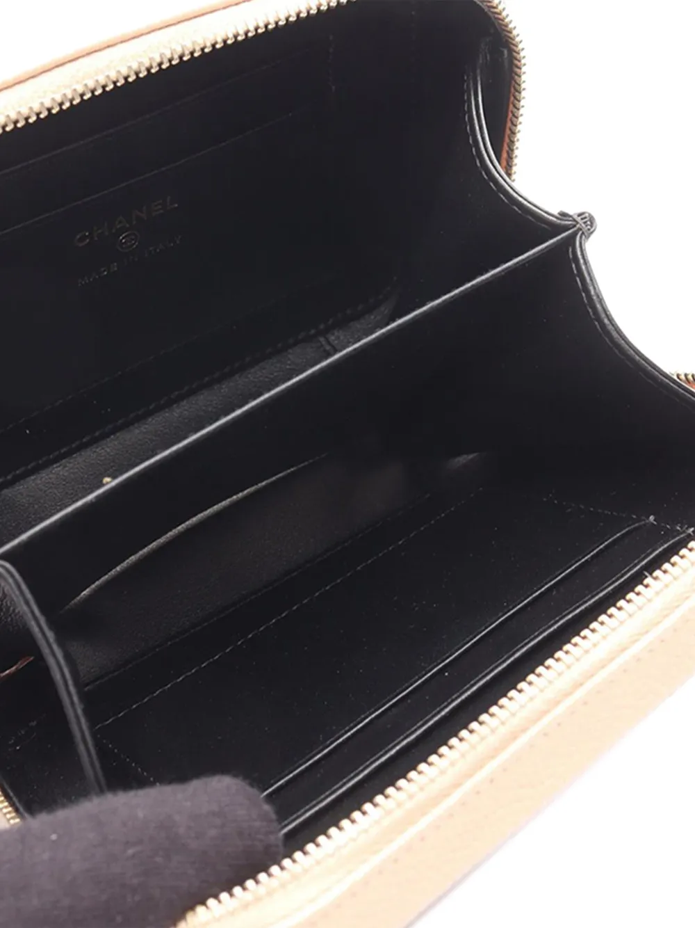 Pre-owned Chanel 2019 Mini Caviar Cc Filigree Vanity Case Satchel In Pink