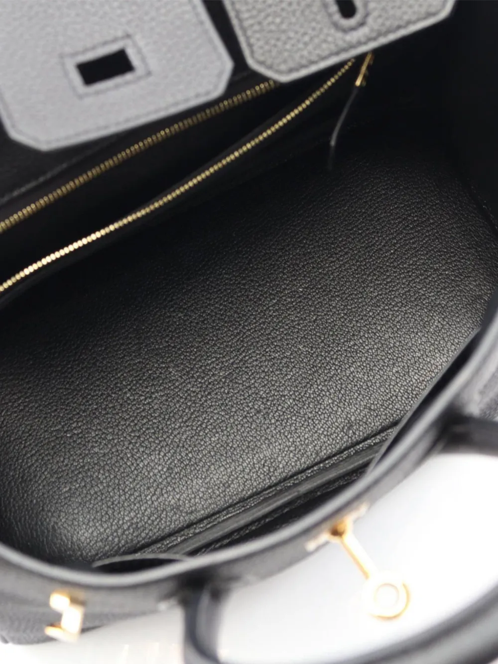 Pre-owned Hermes 2021 Togo Birkin 25 Handbag In Black