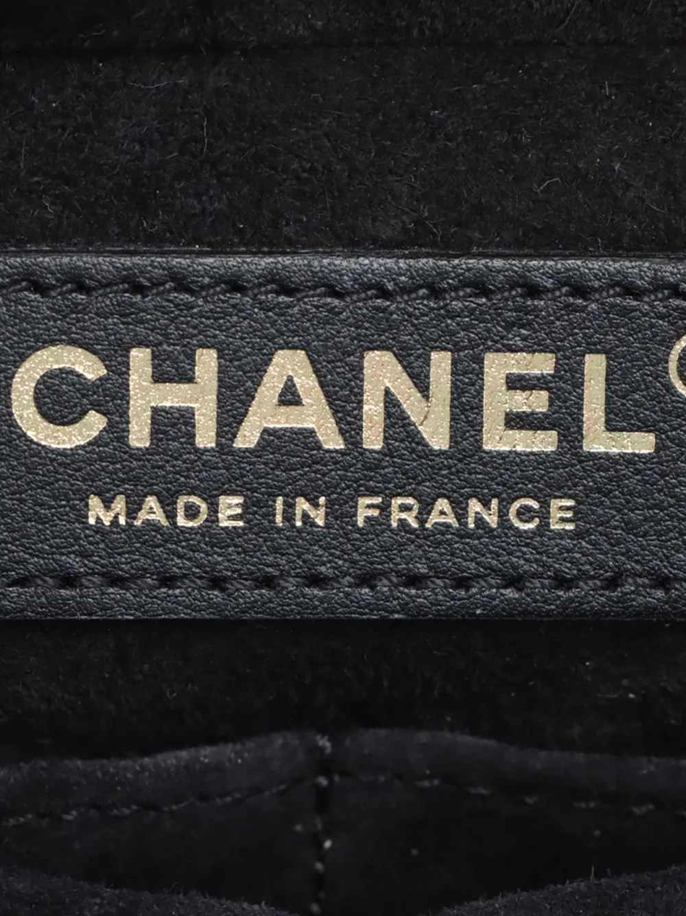 CHANEL Pre-owned 2019 Quilted Calfskin Travel Kit Vanity Case Satchel In Black