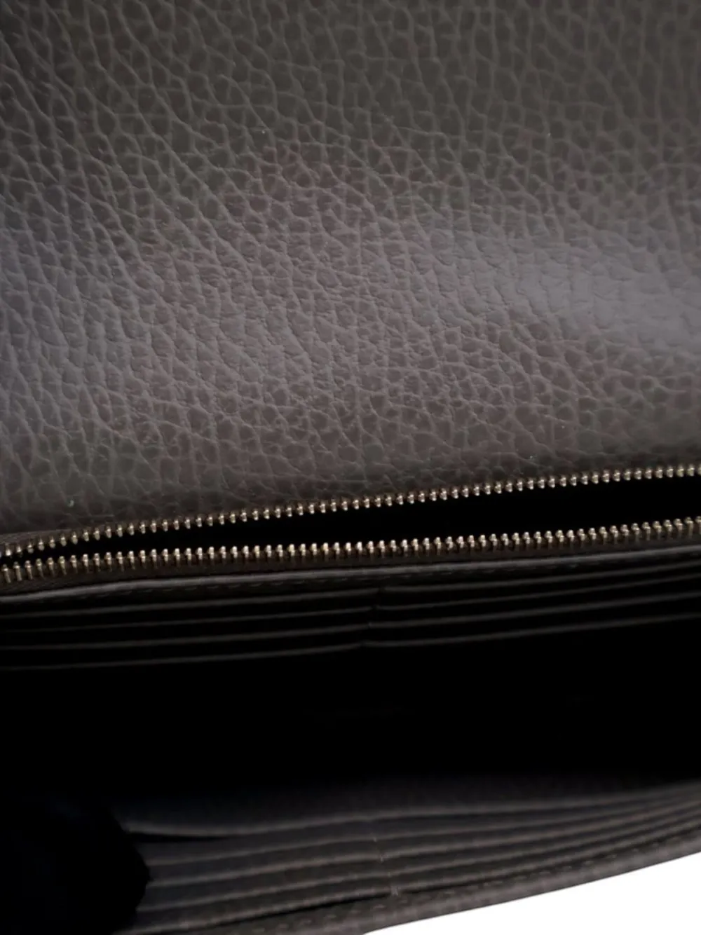 Pre-owned Gucci 2016-2025 Leather Interlocking G Dollar Wallet On Chain Crossbody Bag In Gray