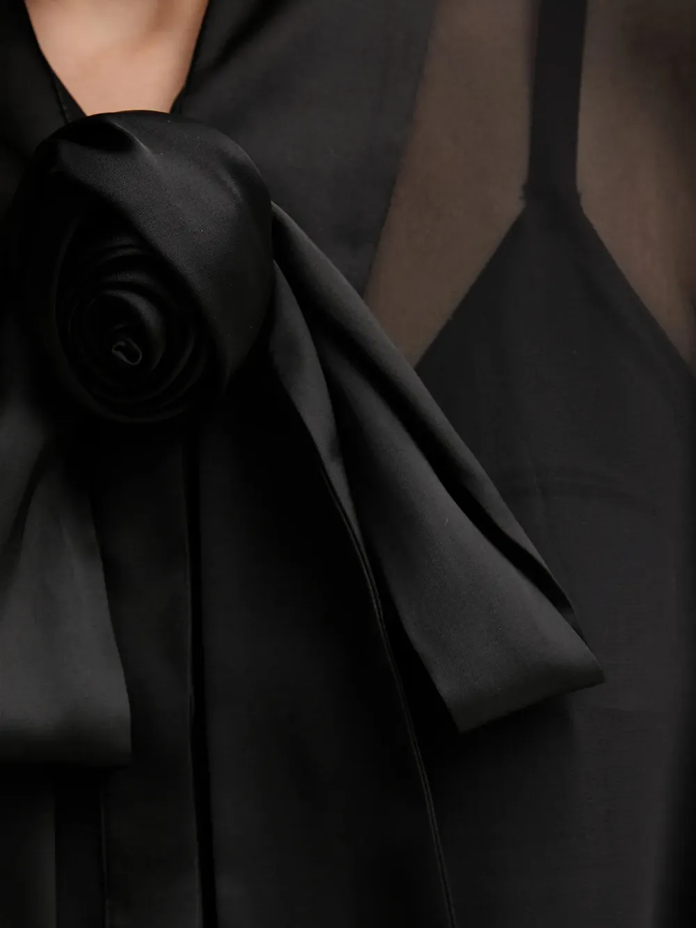 Gestuz GZlynne doorzichtige blouse met strik Zwart