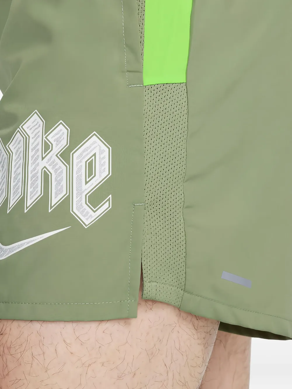 Nike Dri-FIT Run Division shorts Groen