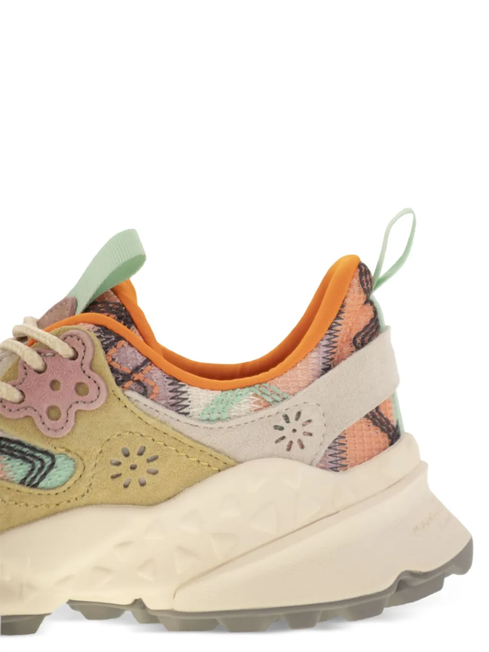 FLOWER MOUNTAIN Kotetsu sneakers met vlakken Beige