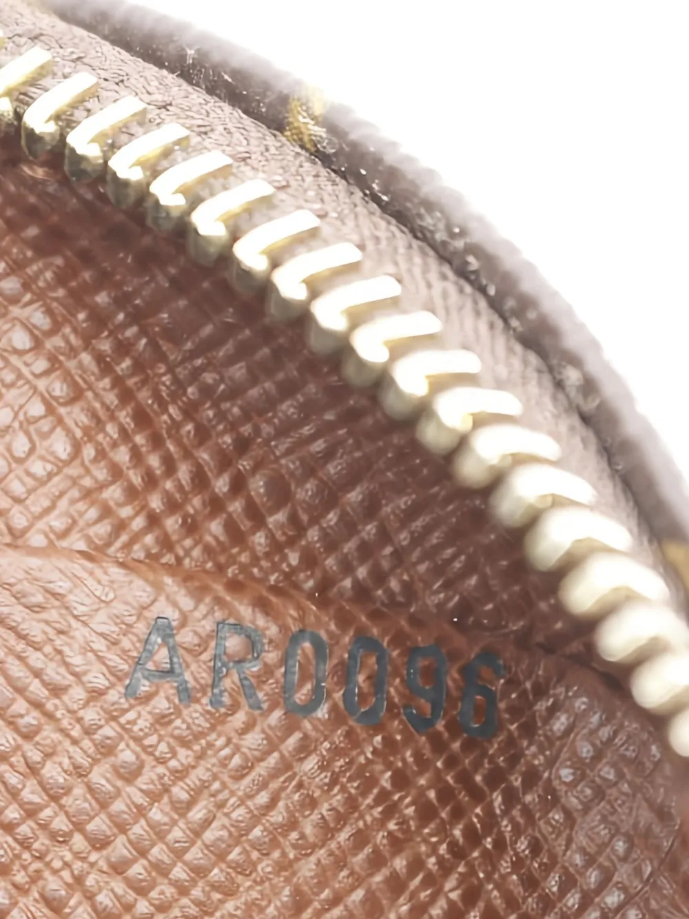 LOUIS VUITTON Pre-owned 2006 Nile Monogram-canvas Shoulder Bag In Brown