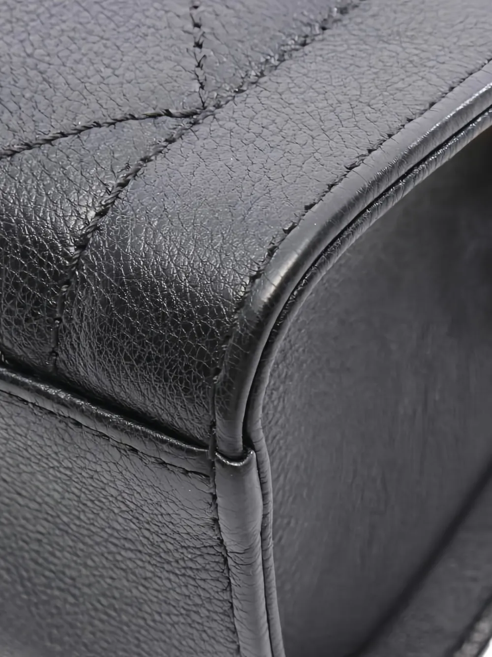 Pre-owned Chanel 2016-2017 Diamond-quilted Mini Tote Bag In Black