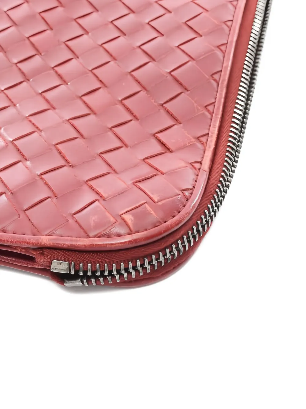 Pre-owned Bottega Veneta 2000s Intrecciato Clutch Bag In Red