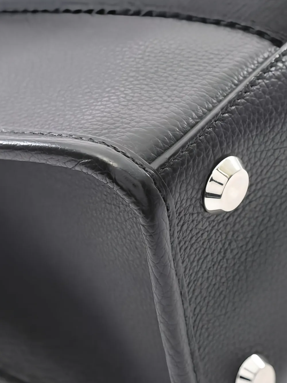 Pre-owned Balenciaga 2010s Small Hardware Leather Tote Bag In Black